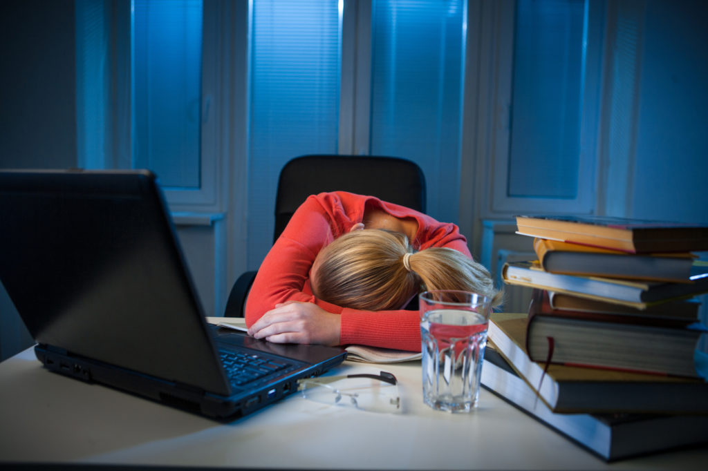 Five Ways to Stop Procrastinating and Get Writing College Blender