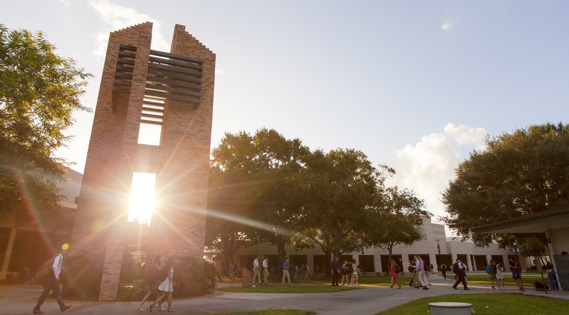 Best Private Schools in Orlando 2024 College Transitions