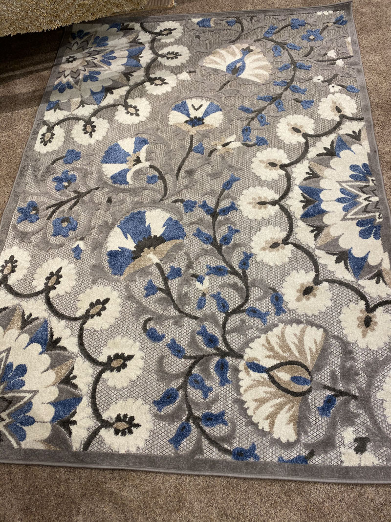 Area Rugs In Stock in Belleville, IL