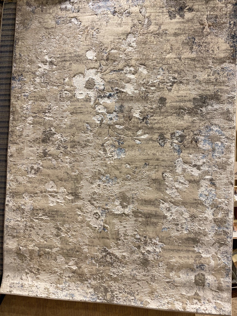 Area Rugs In Stock in Belleville, IL