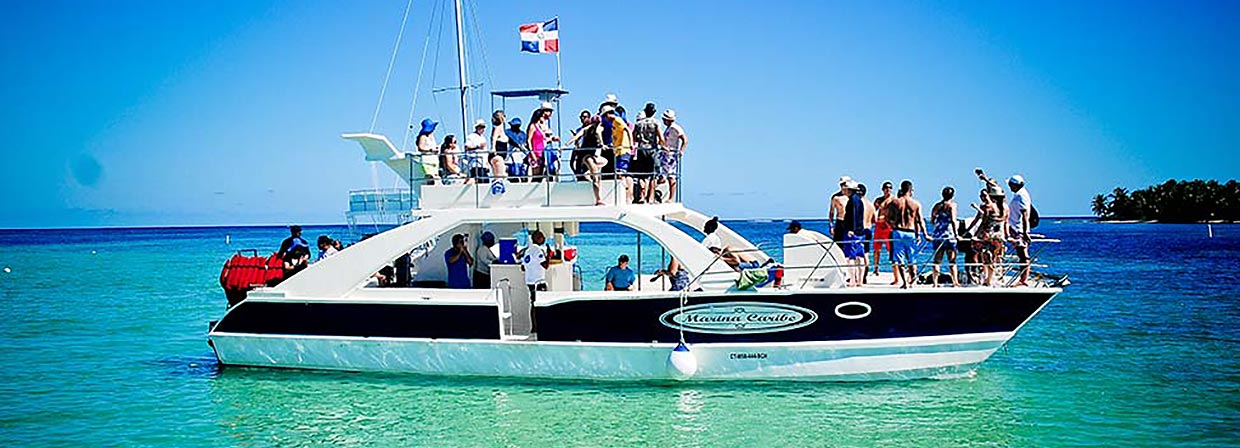 Charter Yacht Dominican Republic