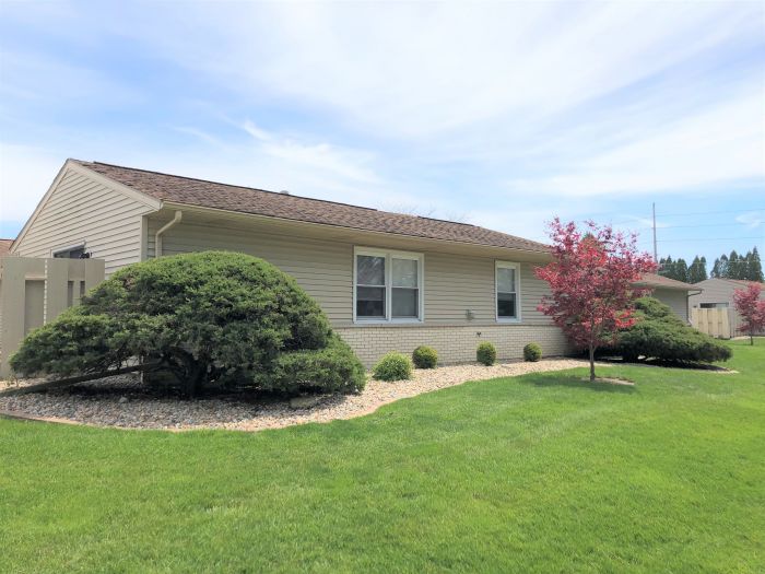 Colony Property Windsor Duplexes Colony Property Management