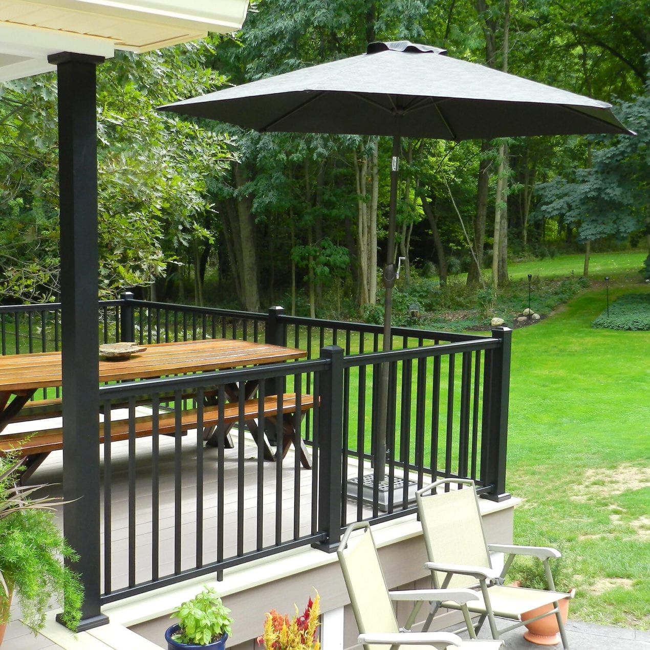 Black Lincoln Aluminum Railing with 4x4 Sentinel Structural Porch Post and 3x3 Structural Posts