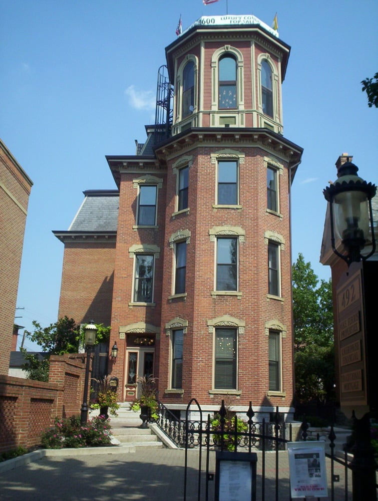 14 Real Castles Right Here In Ohio (Many Of Which You Can Visit)