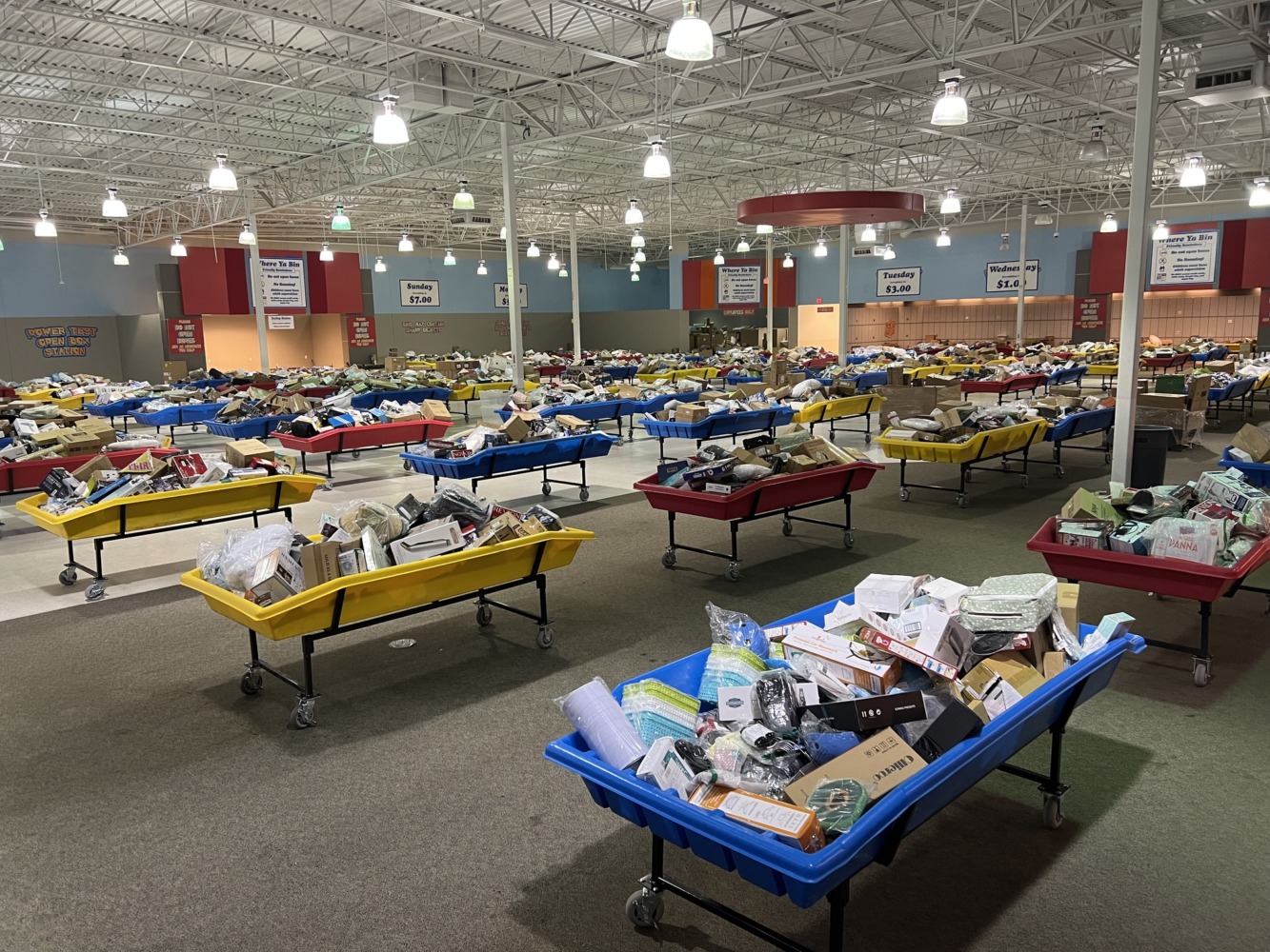 Calling All Shoppers! A Discount Bin Store Is Opening In Dublin Next Month