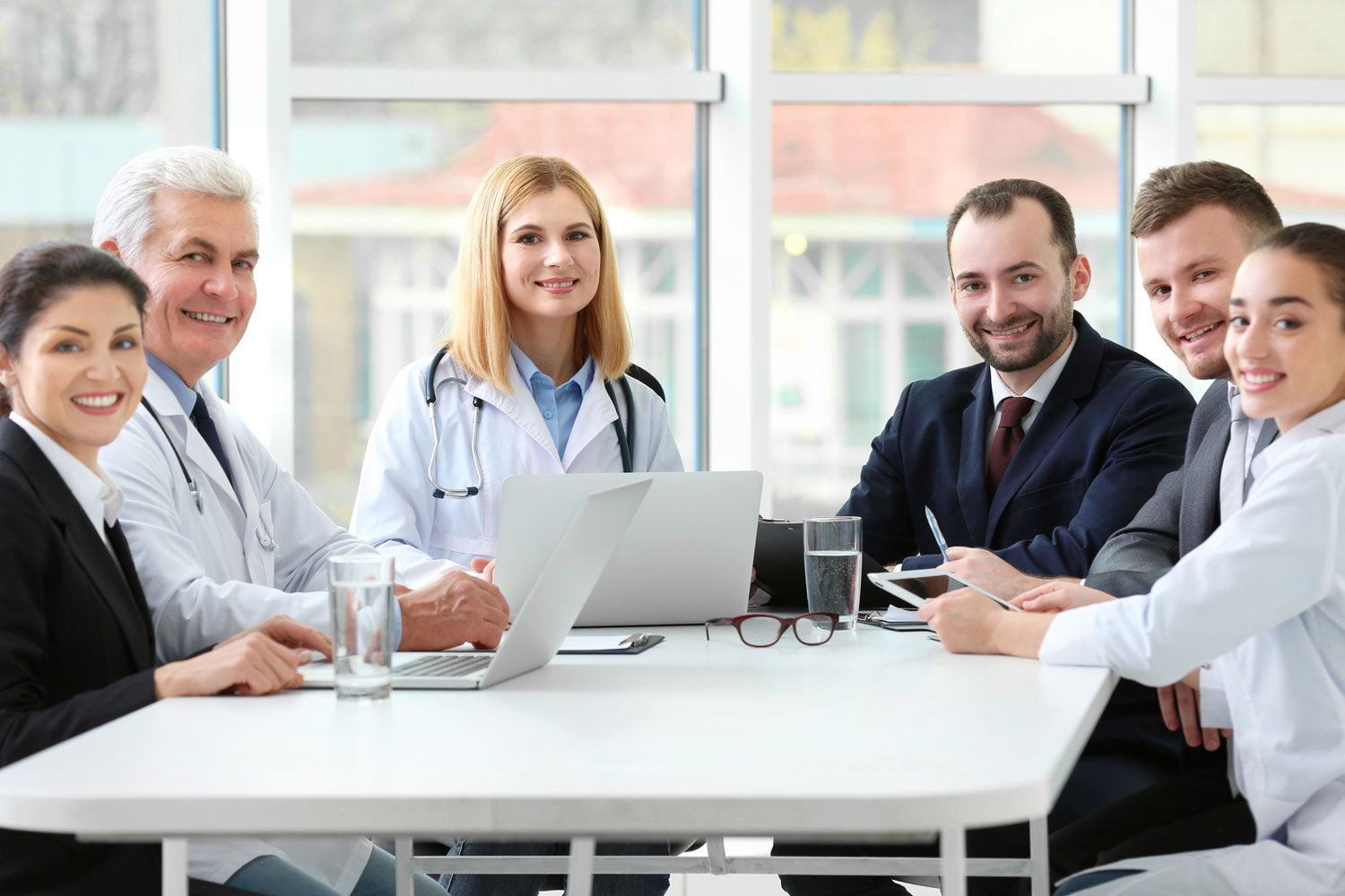 5 Steps to Building a Stronger Healthcare Executive Leadership Team