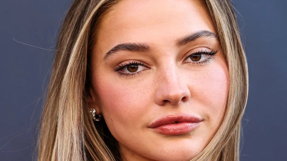Madelyn Cline Goes Bare in Topless Throwback