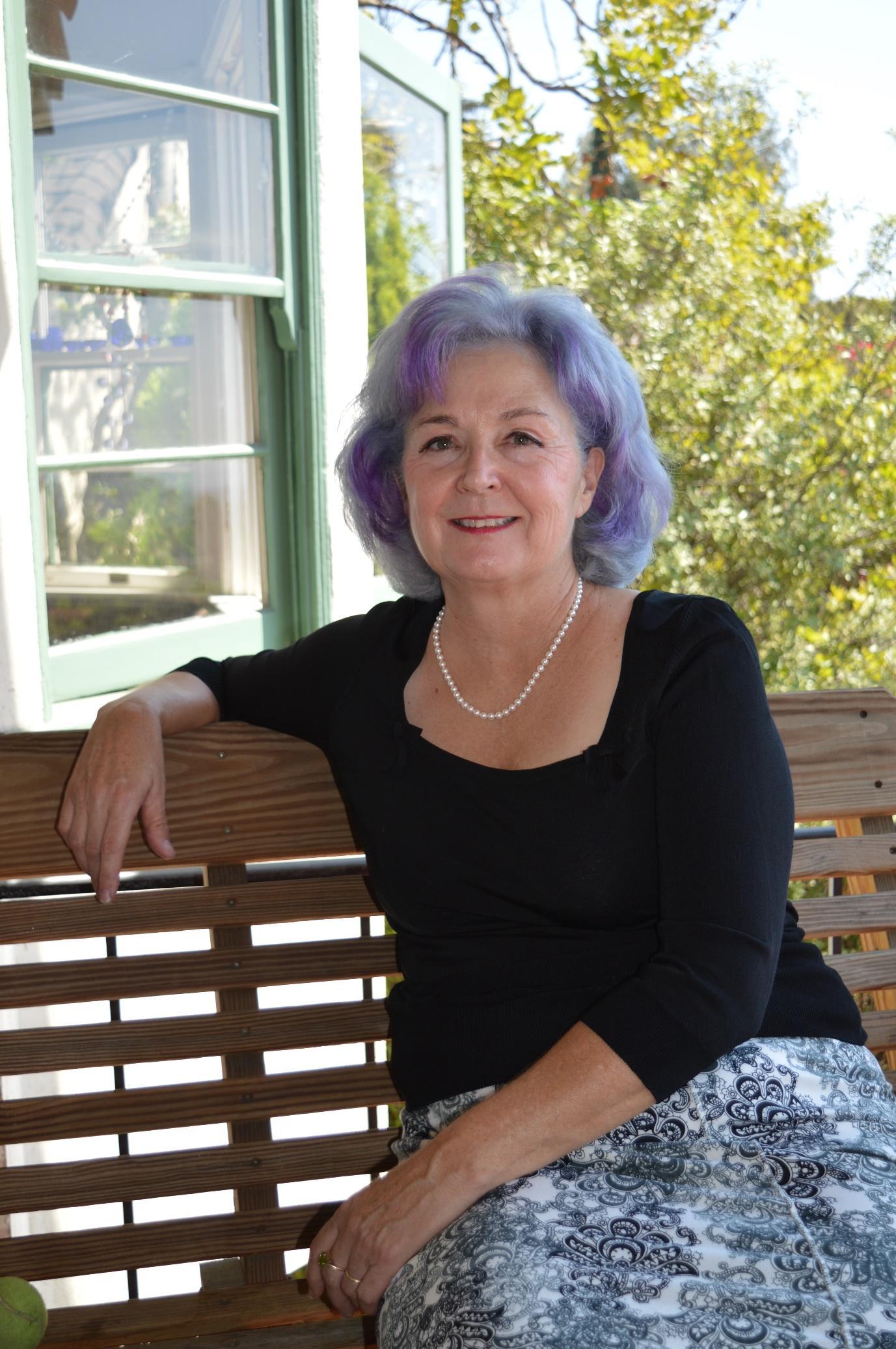 Interview Mimi Pond wraps her comingofage tale with 'The Customer Is