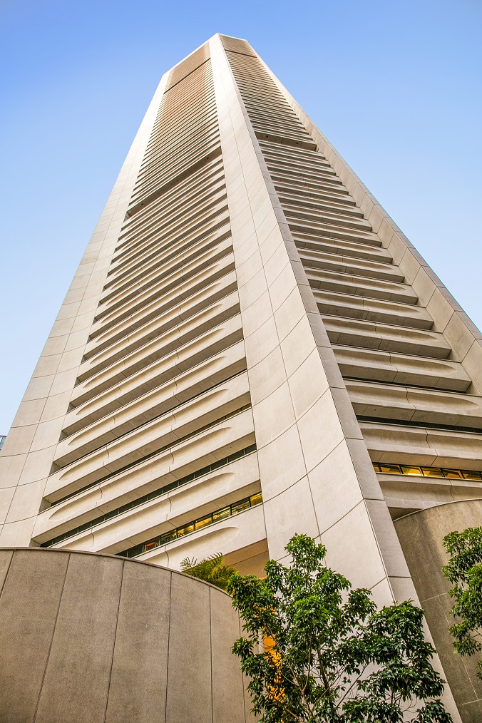 Iconic Sydney CBD tower on the market Commo.