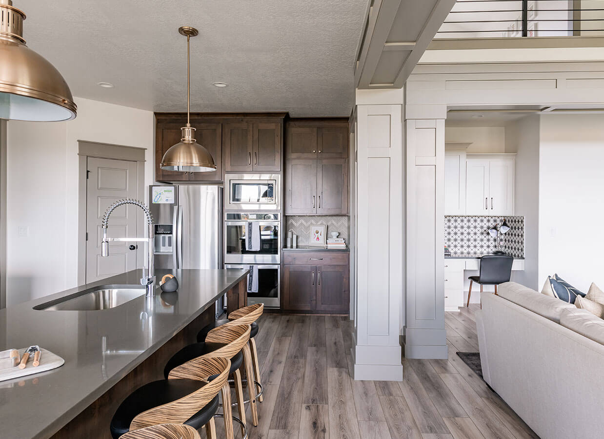 Photo & Video Gallery