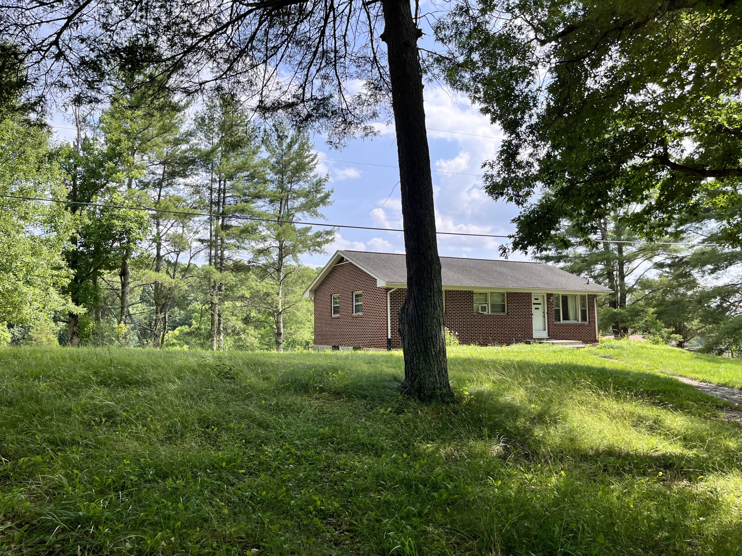 168,000 4025 Mount Zion Road, Blacksburg, VA 24060 Community