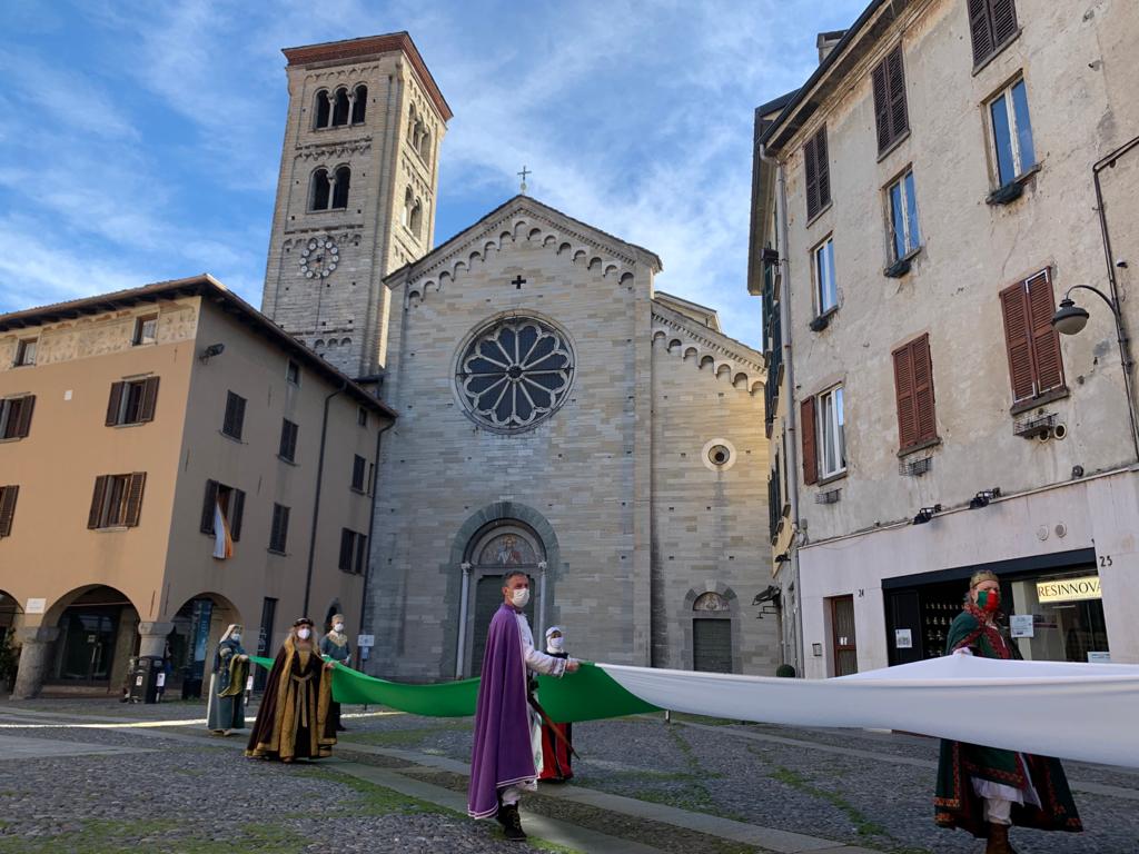 Como, riprese in città per il maxi flashmob della Camera di Commercio
