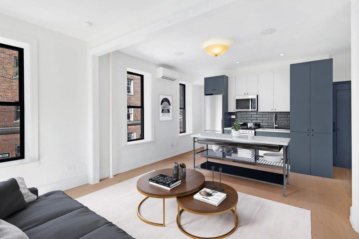 72 Bedford Street, Unit 2B, Manhattan, NY 10014 Compass