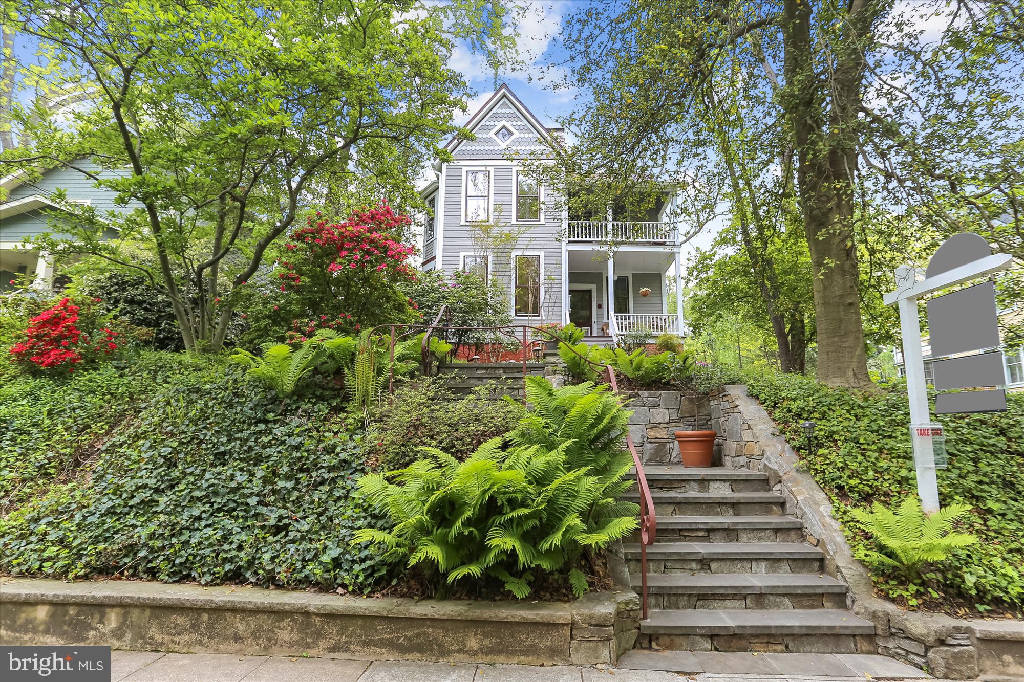 7206 Holly Avenue, Takoma Park, MD 20912 Compass