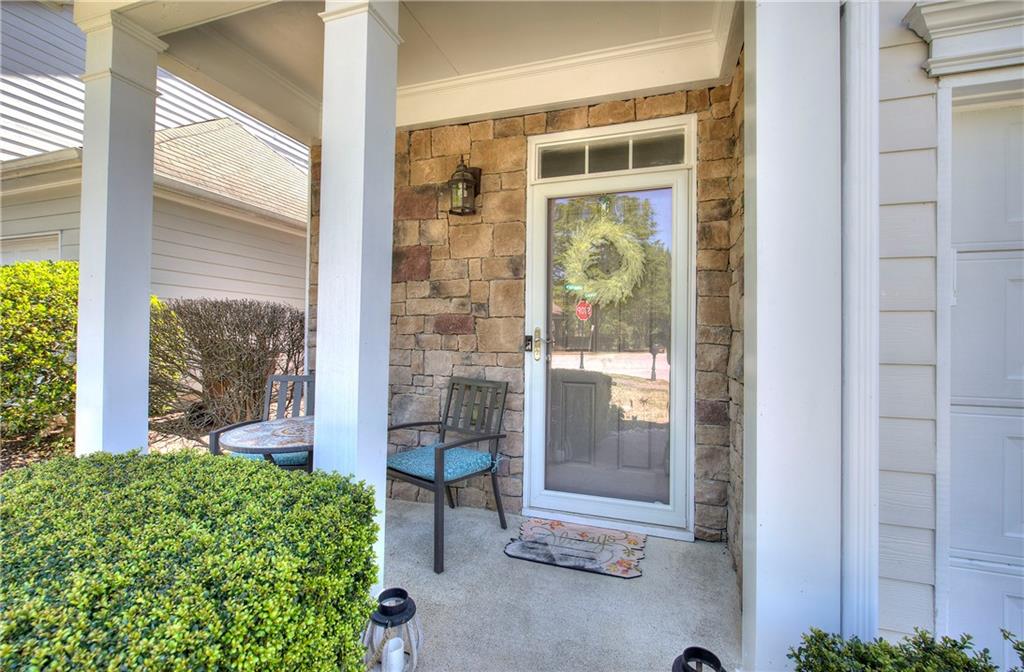 3301 Thornbridge Drive, Powder Springs, GA 30127 Compass