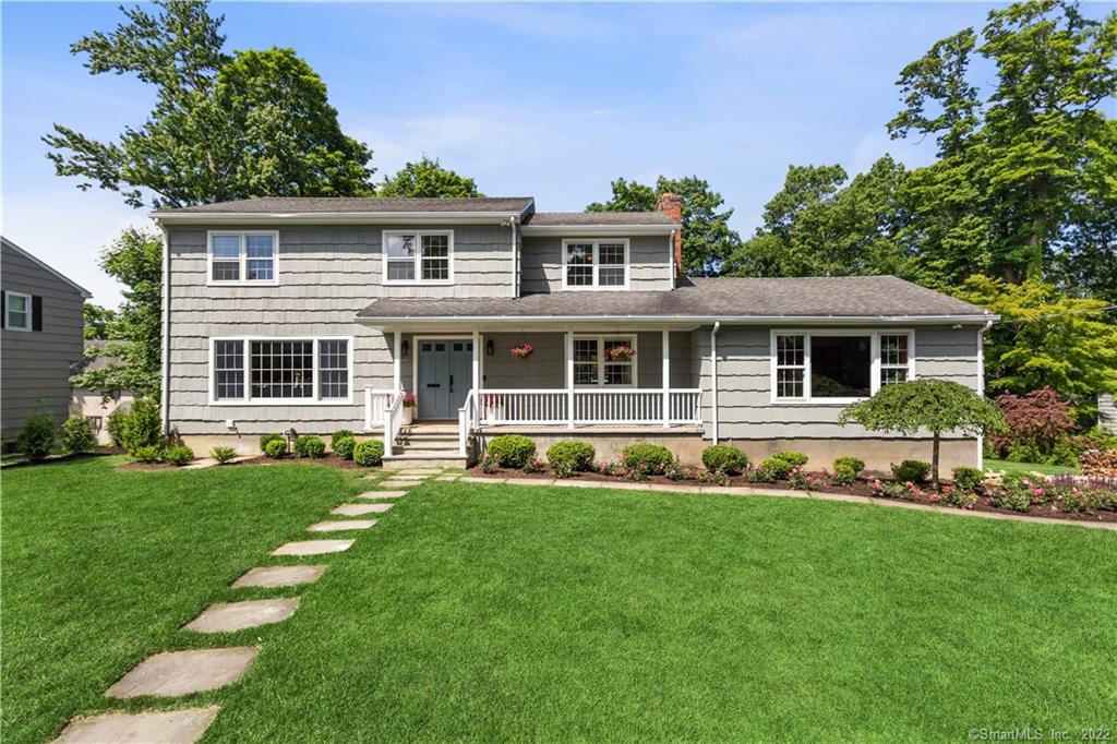 18 Vincent Court, Stamford, CT 06905 Compass
