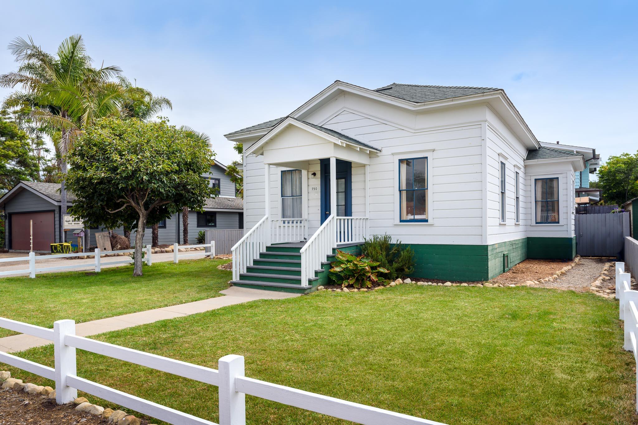 750 Palm Avenue, Carpinteria, CA 93013 Compass