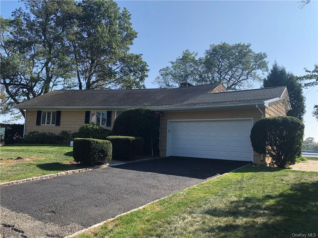 1090 Bayhead Drive, Mamaroneck, NY 10543 Compass