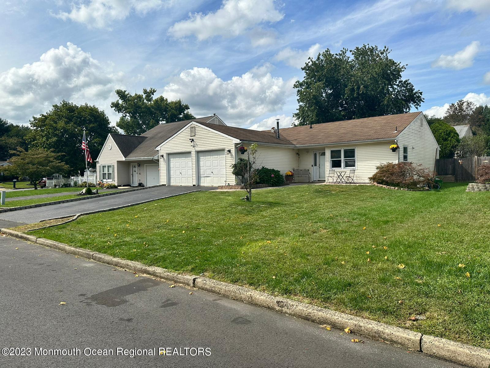 13 Scenic Drive, Freehold, NJ 07728 Compass