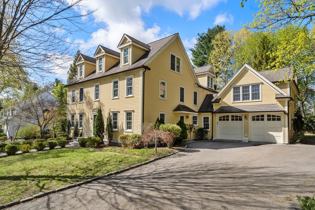 59 Standish Road, Wellesley, MA 02481 Compass
