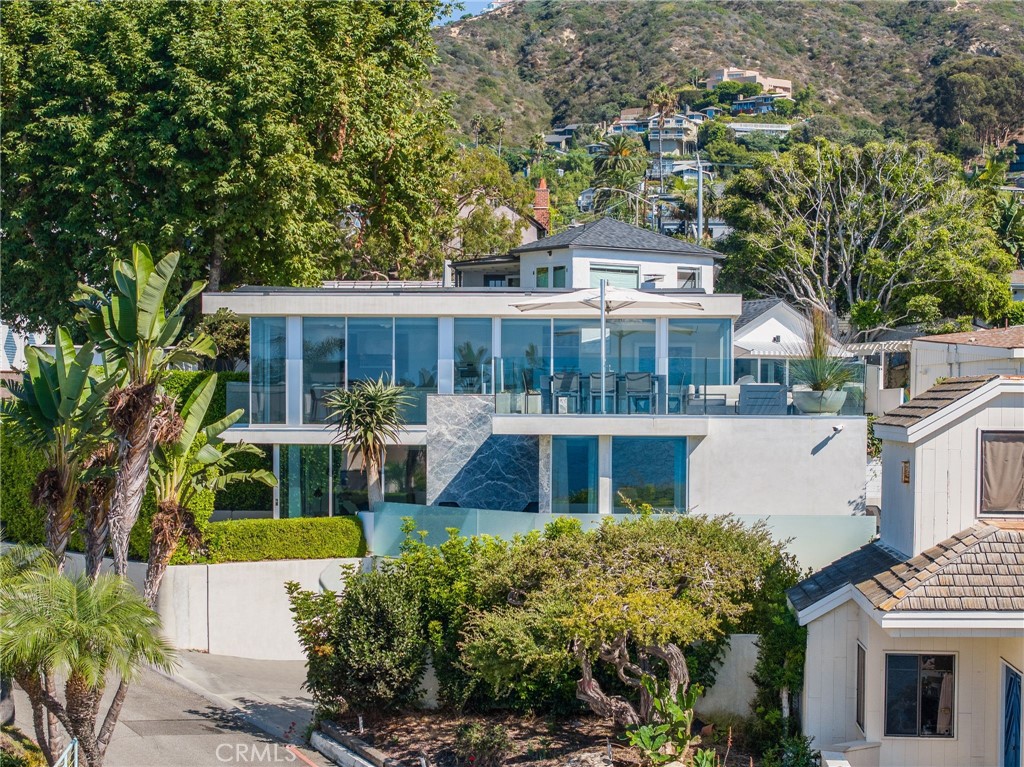 31696 Seacliff Drive, Laguna Beach, CA 92651 Compass
