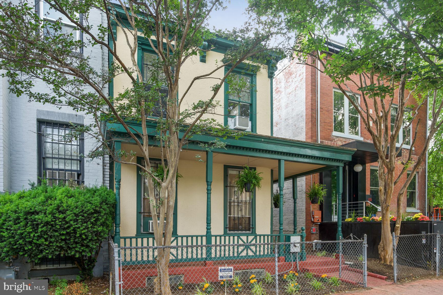 1233 C Street Northeast, Washington, DC 20002 Compass