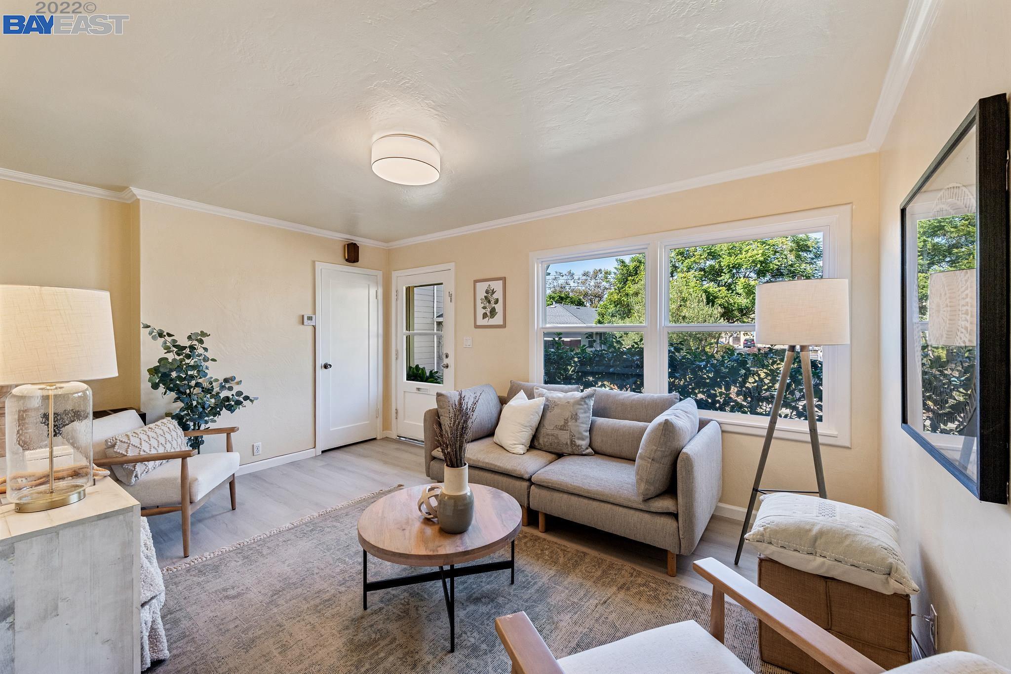 218 Brush Street, Unit L, Alameda, CA 94501 Compass