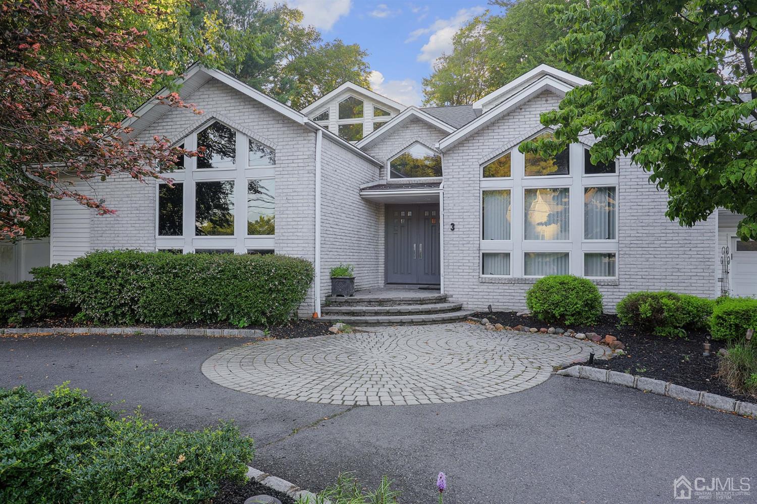 3 Clive Hills Road, Edison, NJ 08820 Compass