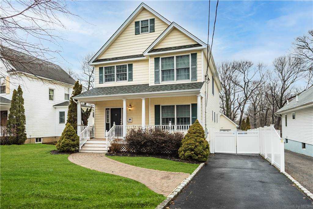 51 Doris Avenue, Northport, NY 11768 Compass