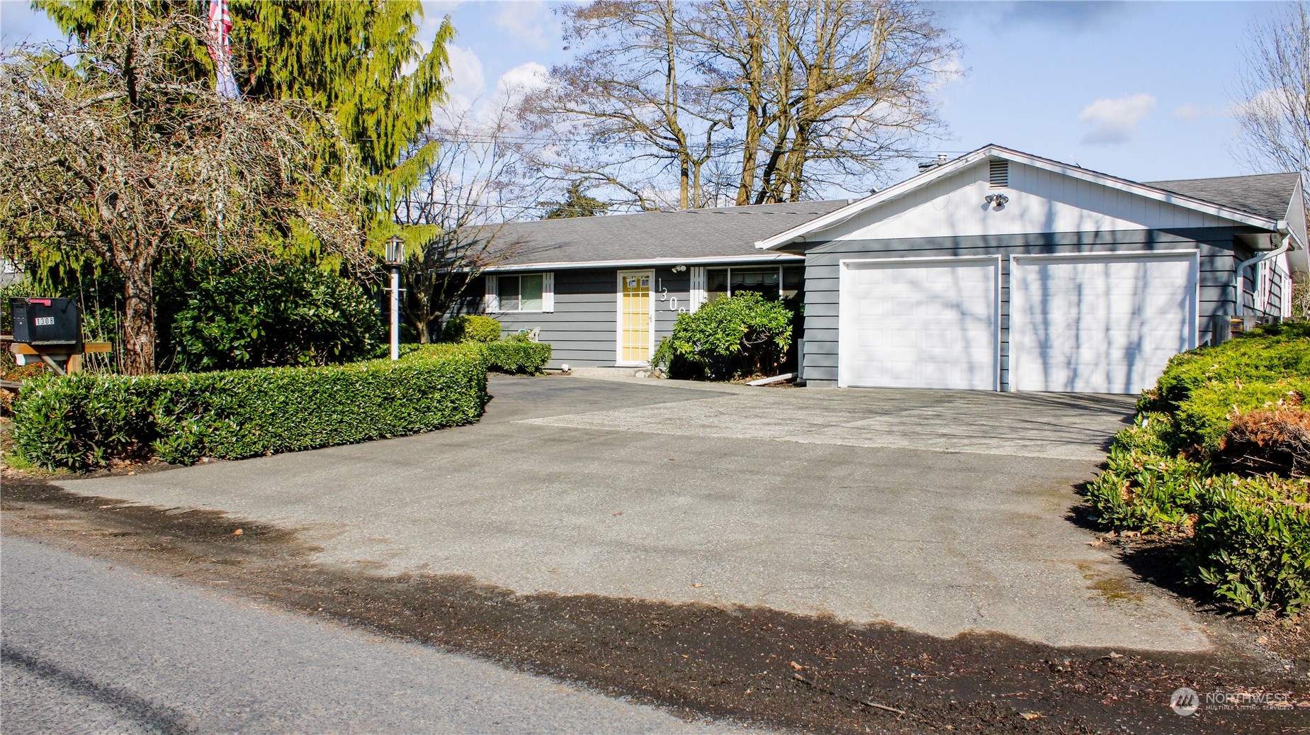 1308 Eshom Road, Centralia, WA 98531 Compass