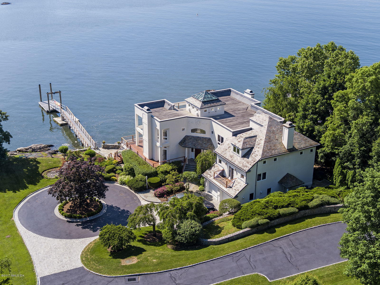 71 Byram Shore Road, Greenwich, CT 06830 Compass