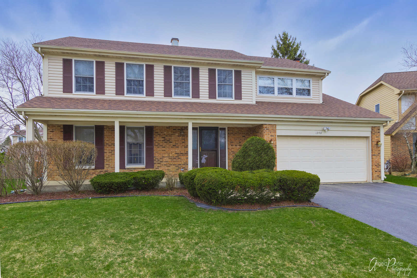 1340 Eton Drive, Arlington Heights, IL 60004 Compass