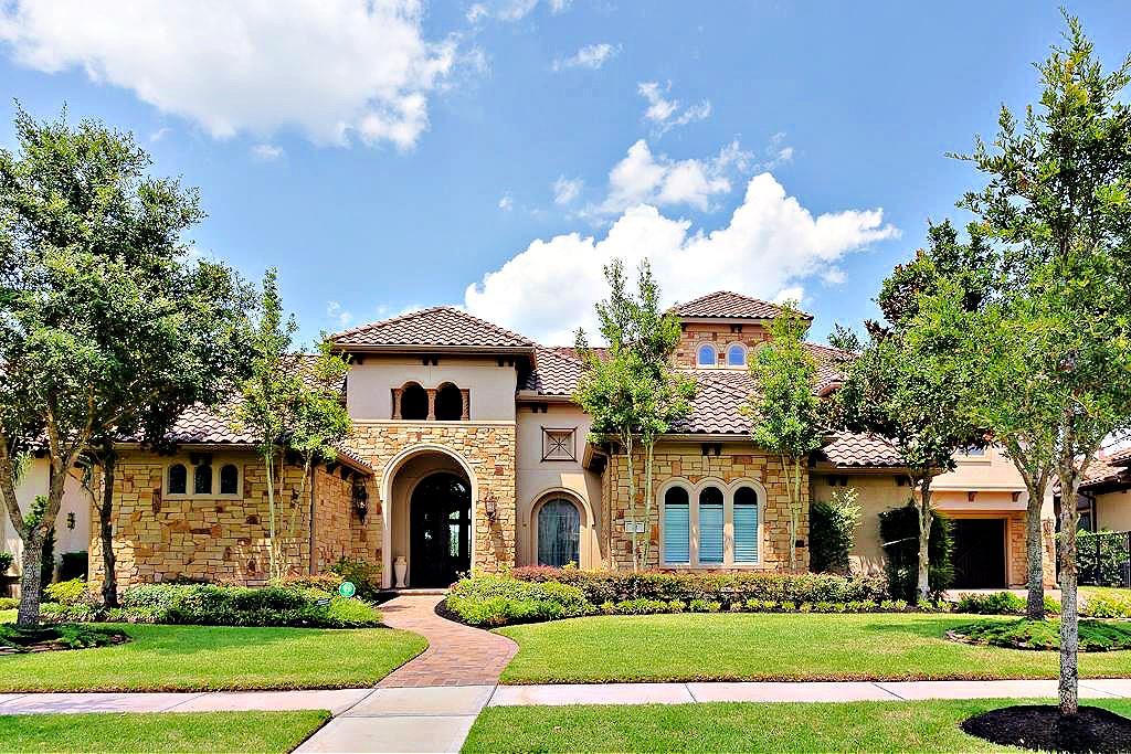 22 Sunset Park Lane, Sugar Land, TX 77479 Compass