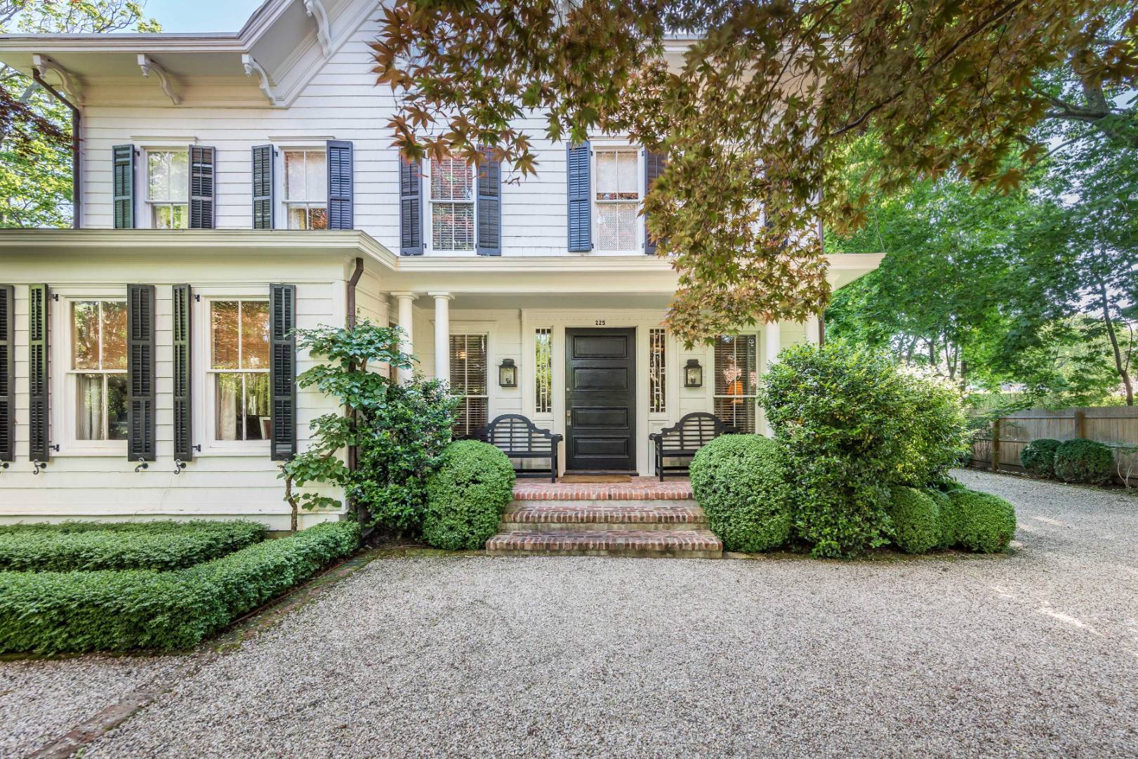 225 First Neck Lane, Southampton, NY 11968 Compass