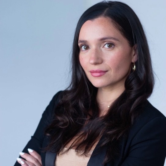 Luana Arantes, Real Estate Agent Compass