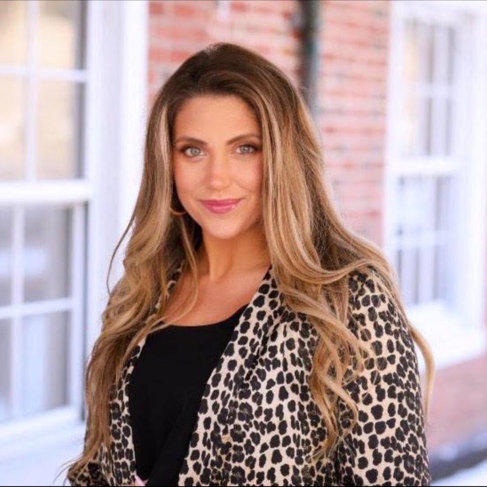 Nicolette Siringo, Real Estate Agent Compass