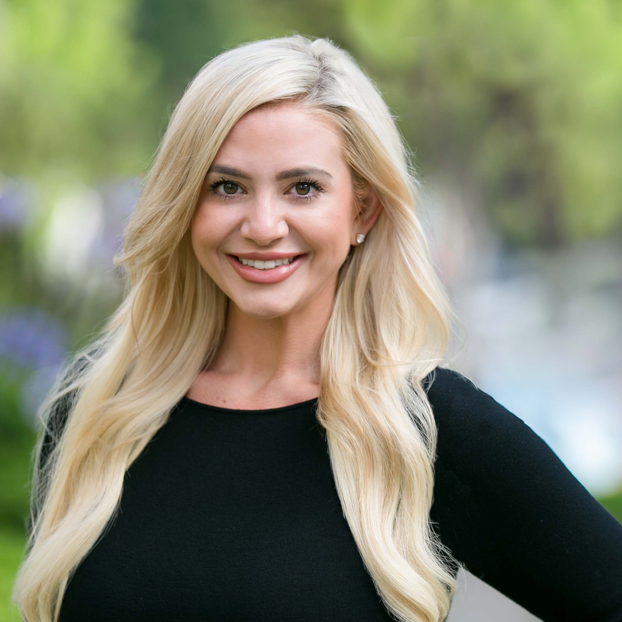 Leslie Zankich, Real Estate Agent Compass