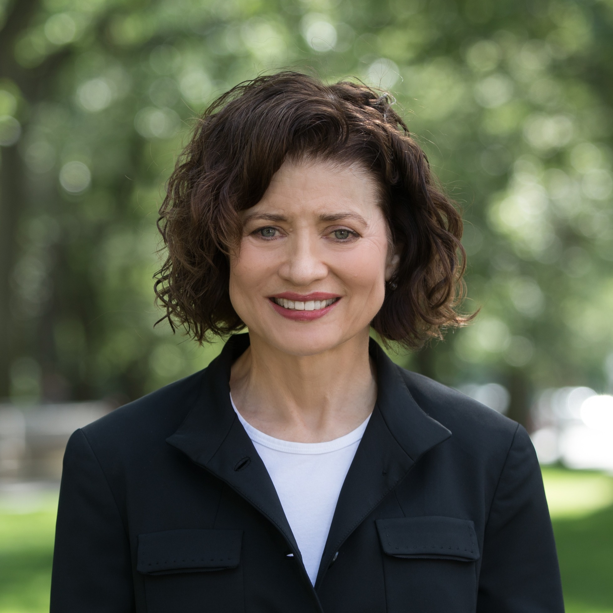 Carolyn Sheehan, Real Estate Agent Compass