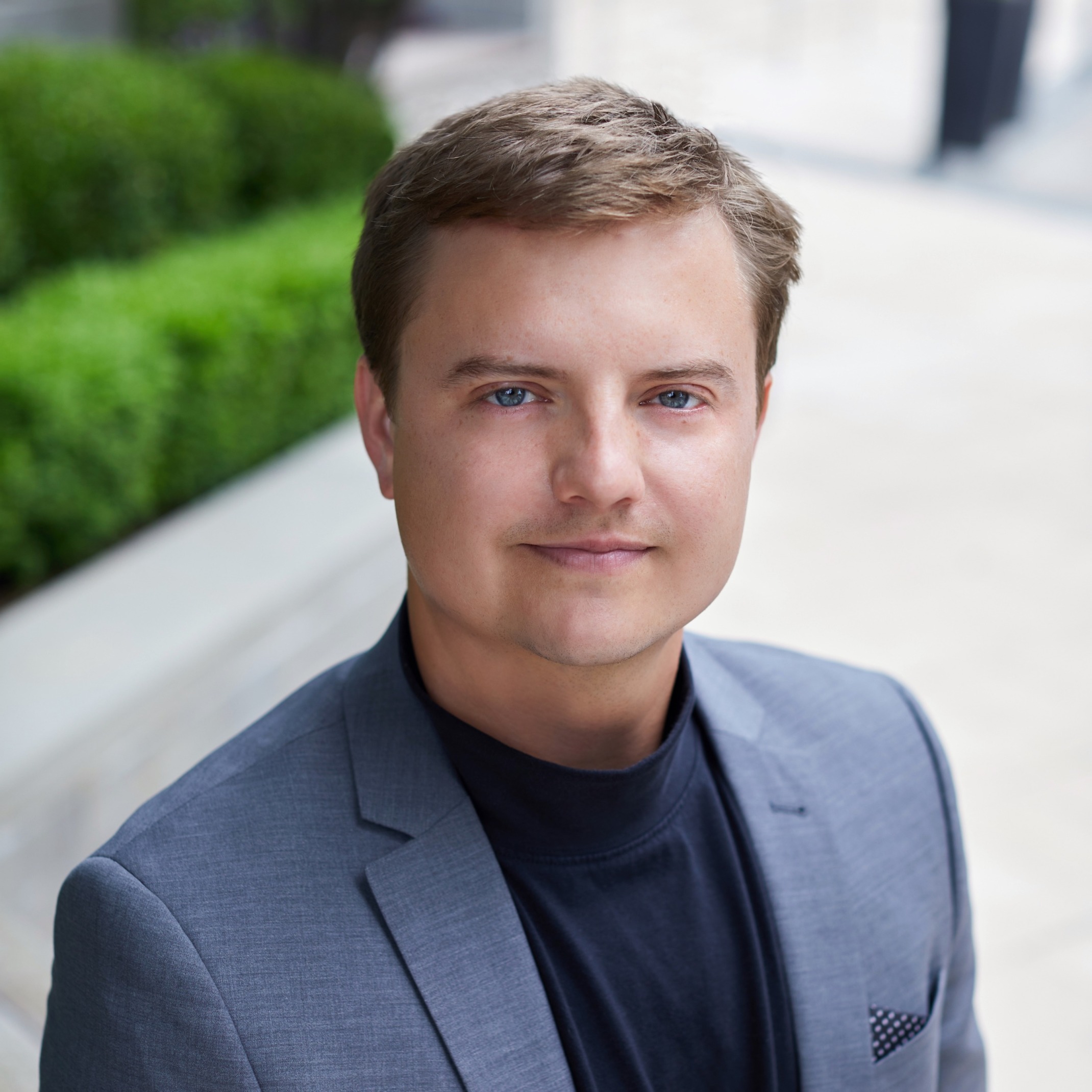 Gabrahm Vitek, Real Estate Agent Compass