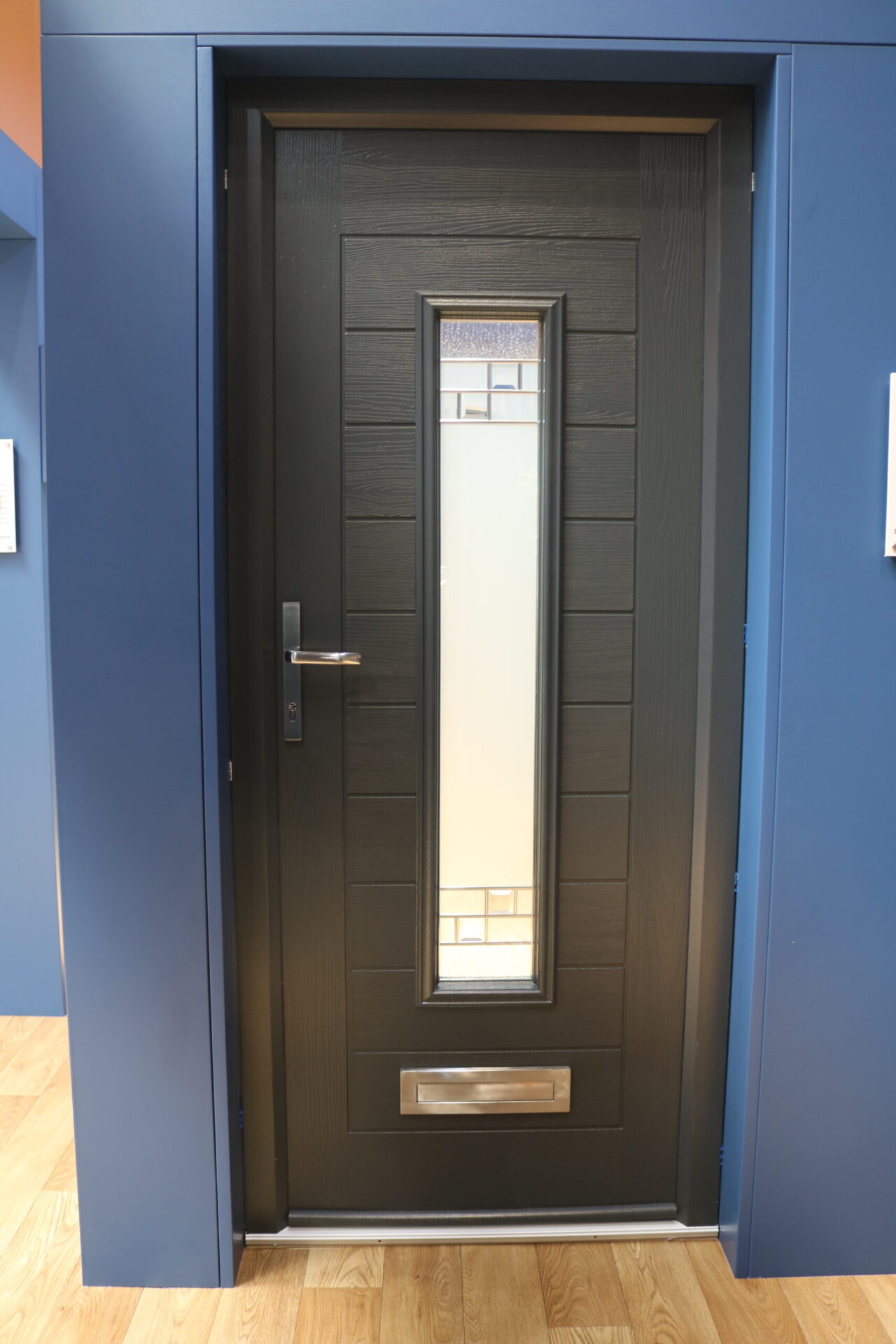 Popular Door Styles and Colours Comp Door