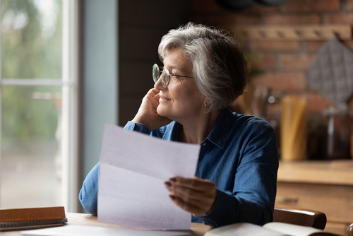 7 Signs You May Need To Have Cataract Surgery Complete