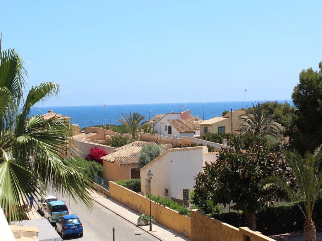 La Recoleta Holiday Apartment For Rent in Punta Prima