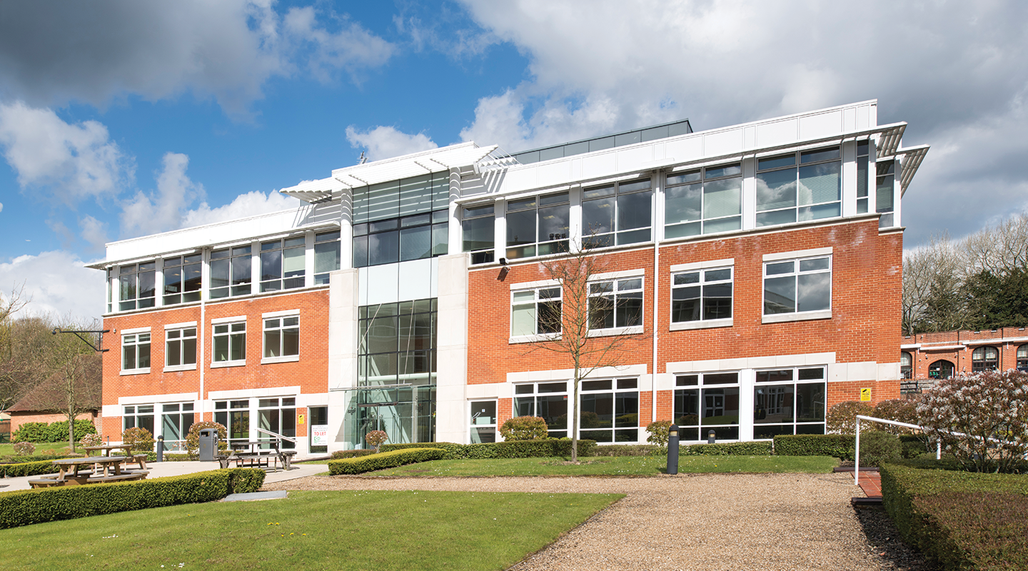 Serviced Offices Gerrards Cross, in Chalfont Park SL9 0BG COS