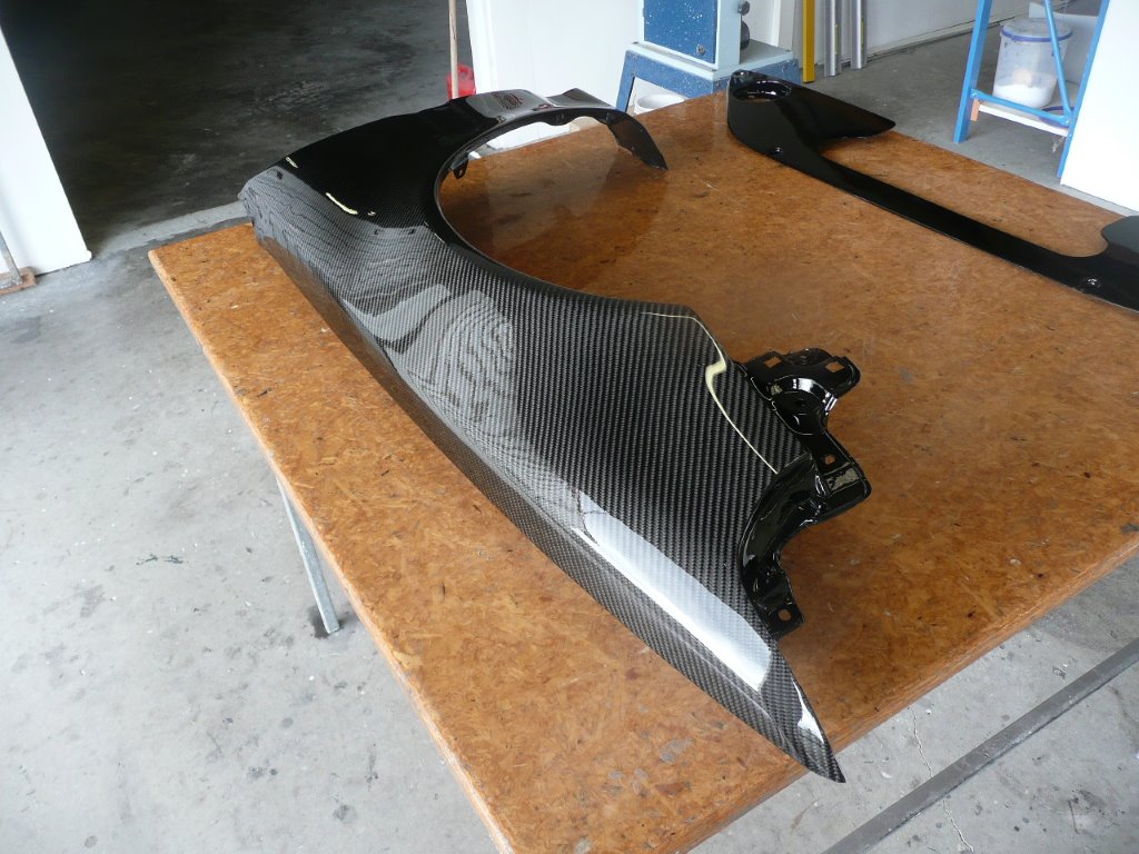 Carbon Fibre Skinning on Vehicle Part Composite Components