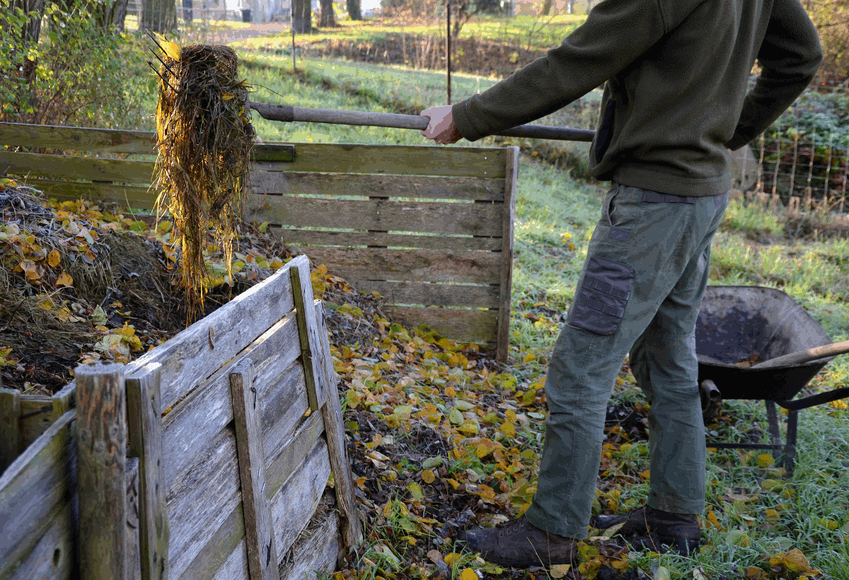 11 Ways To Aerate Your Compost (10 Don't Involve Turning!)