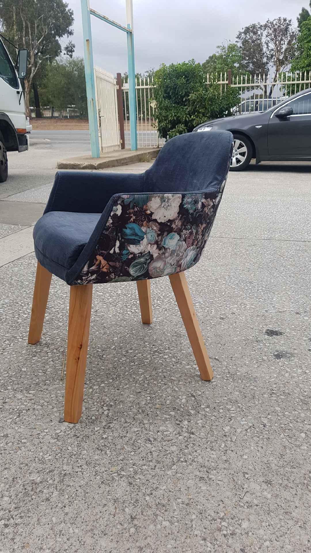 Comet Tub Timber legs Comseat Australia