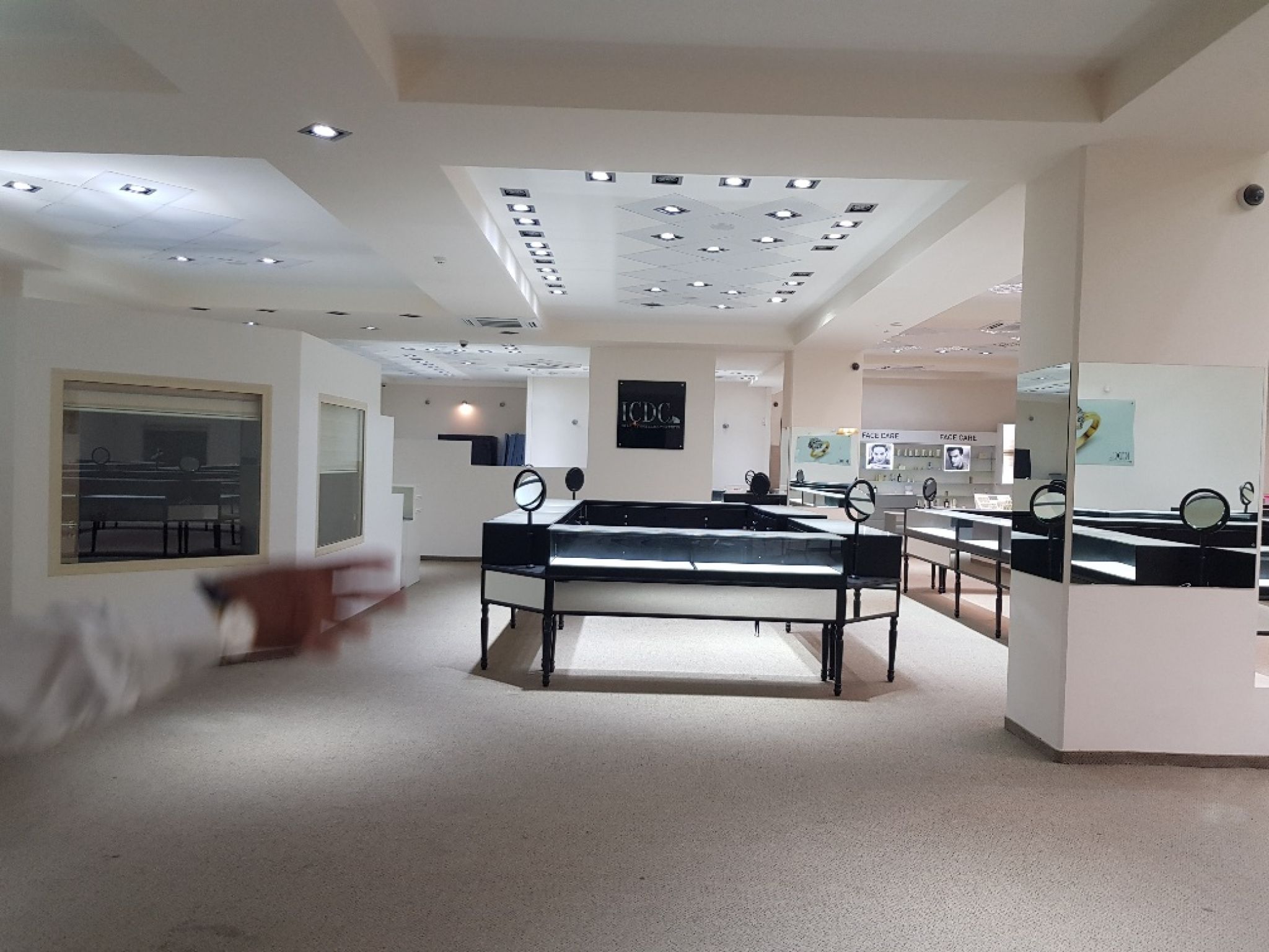 Unique opportunity very large and Modern open plan office space for
