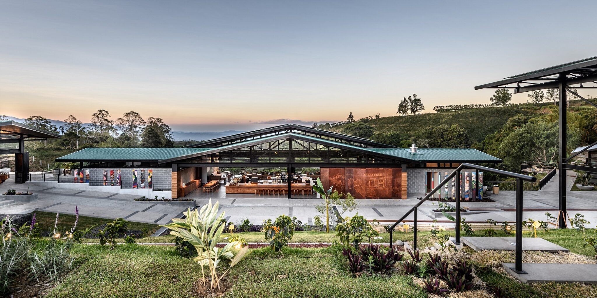 Hacienda Alsacia, Starbucks very own coffee farm in Costa Rica