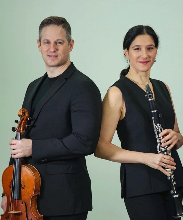 Durch den Monat mit Sharon Kam concerti.de