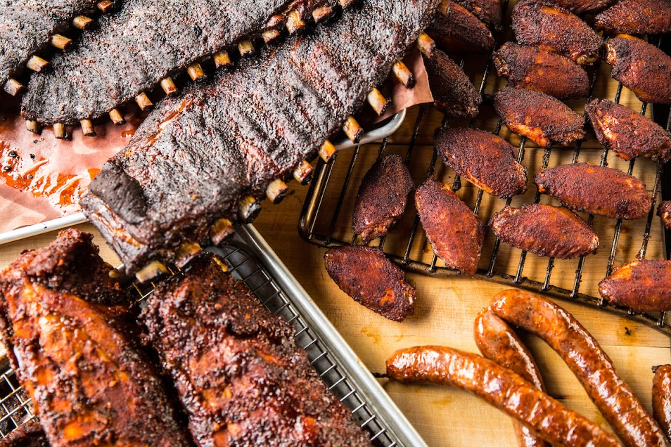 5 FingerLickin’ Chicago BBQ Spots Concierge Preferred